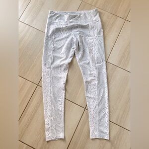 ❤️ 4 for $25 ❤️ Sommer‎ Ray butt lifting leggings size M